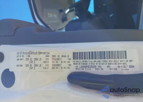 2006 Jeep Commander из США, поврежденный, VIN 1J8HG48K46C255259